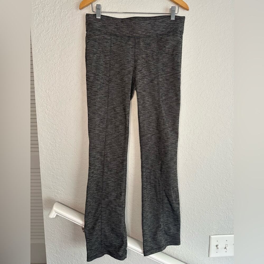 Athleta Grey Pants Medium 65666